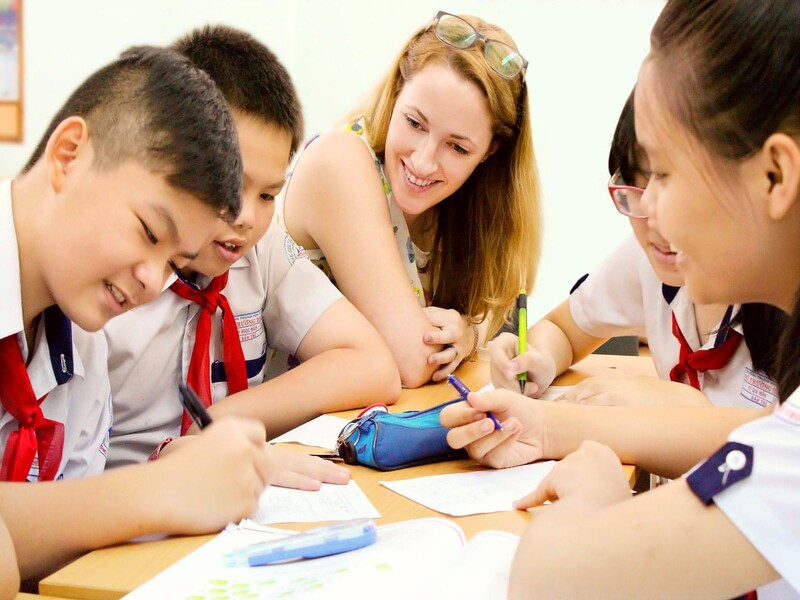 Học ngoại ngữ online